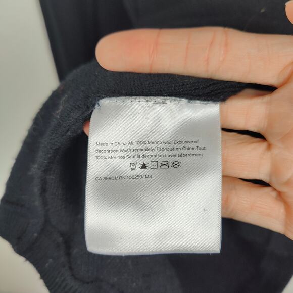 Lululemon Sit In Lotus Sweater Womens Medium Black Merino Wool Pullover Knit - Picture 6 of 7